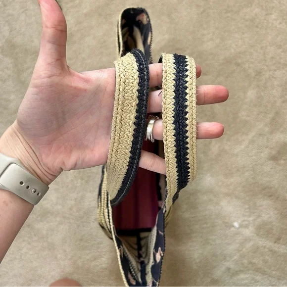 Vera Bradley Flamingo Applique Straw Beach Shoulder Tote Bag - Picture 8 of 16